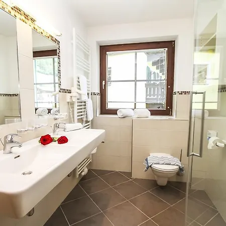 Apartment Landhaus Buchner Zell am See