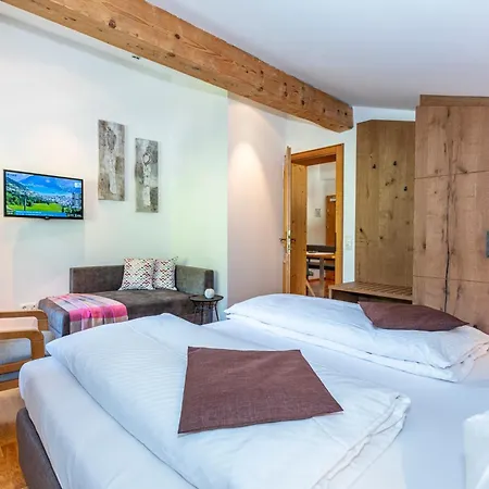 Buchner * Zell am See